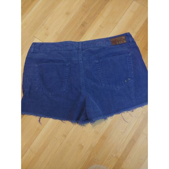 Converse Shorts Cutoff Corduroy Purple Sz. 33 - Picture 3 of 4